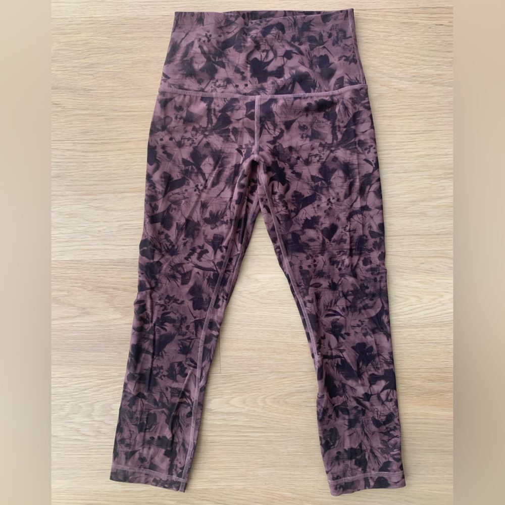 Lululemon Align Crop 21 inch Mini Dusk Floral Antique Bark Black - Picture 5 of 13